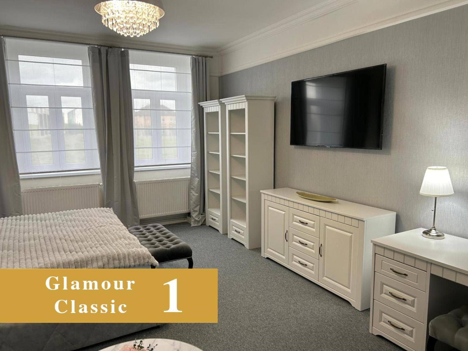 Efipa Glamour Apartments Plzeň Extérieur photo